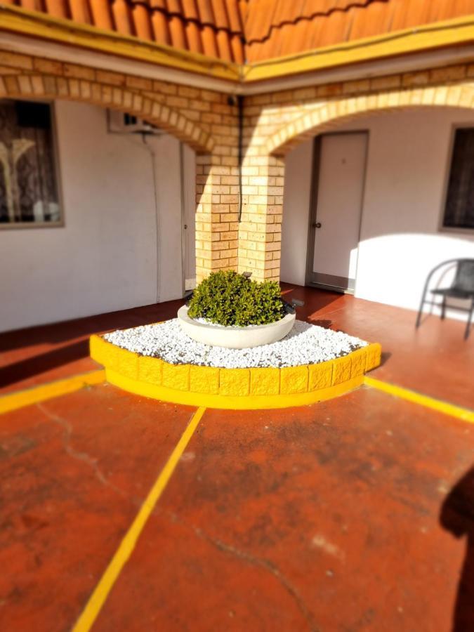 Taree Lodge Motel Εξωτερικό φωτογραφία